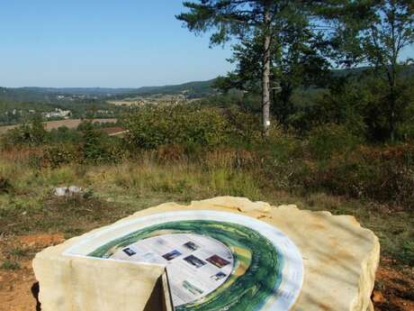 Boucle de la Micoque n°15 /Les Eyzies