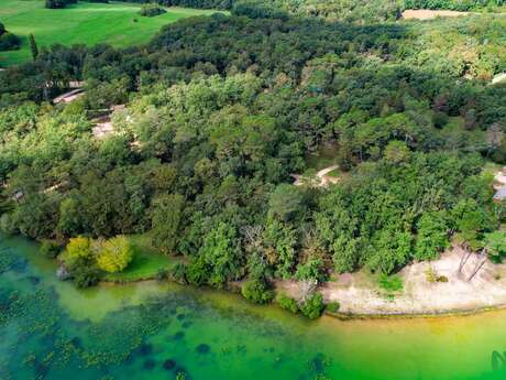 Camping du lac de Neufont