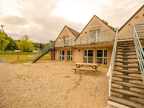 Hébergement BASE Sports Loisirs Vézère